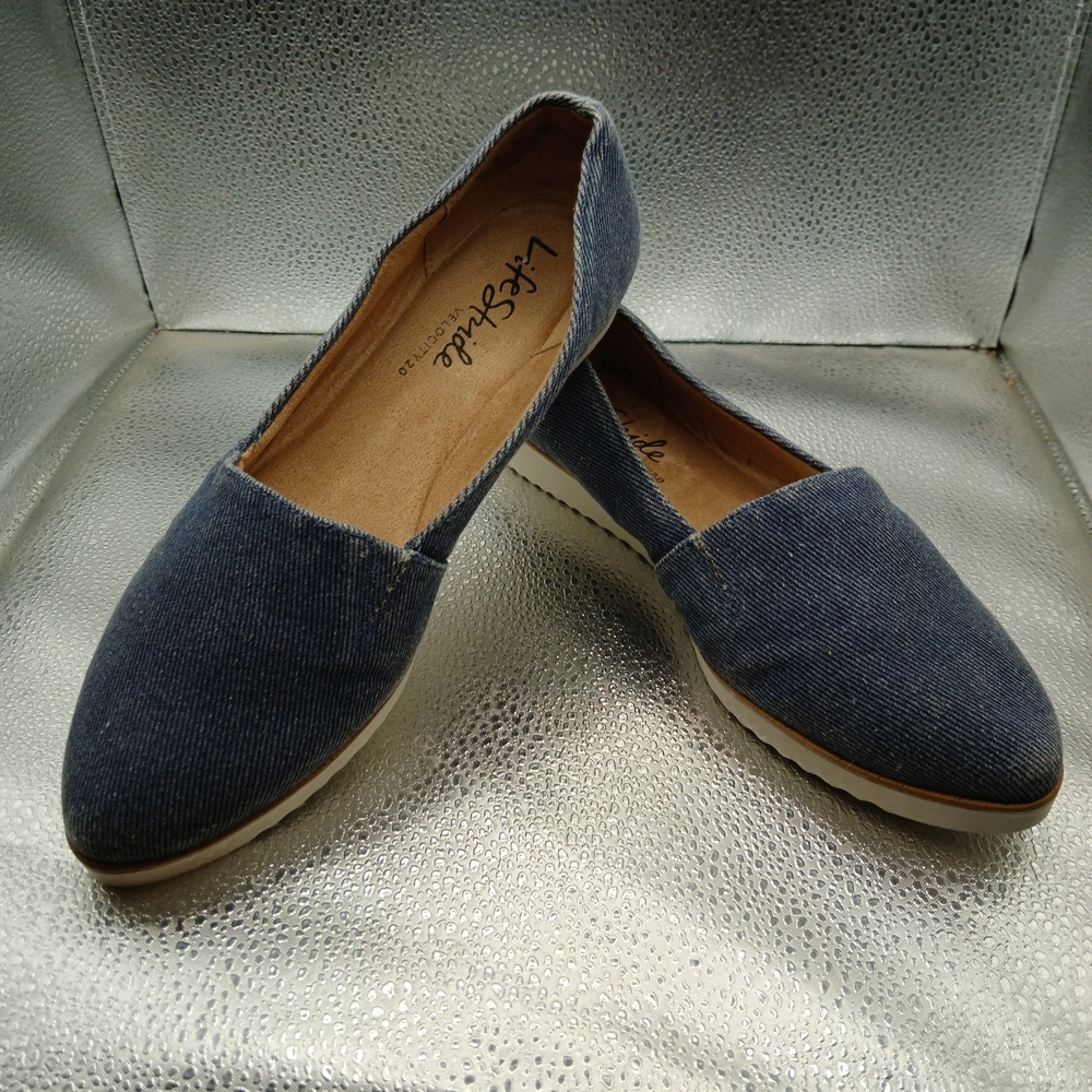 Life Stride Blue Denim  Slip On Flats Women's Size 7